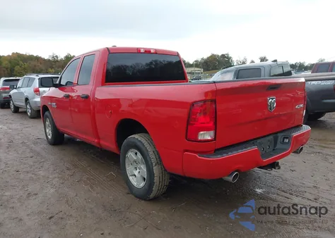 2017 Ram 1500 Express 4X4 6'4 Box из США, поврежденный, VIN 1C6RR7FT2HS852137